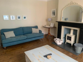 Beautiful Tenby House, pets allowed